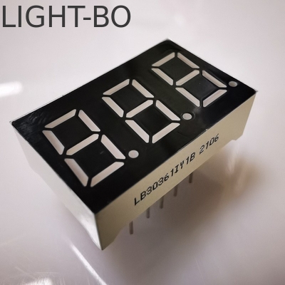 Υπερ φωτεινό κεχριμπάρι 7 Τμήμα 3 ψηφίων 9.2mm LED οθόνη Κοινή κάθοδος για το μετρητή πάνελ