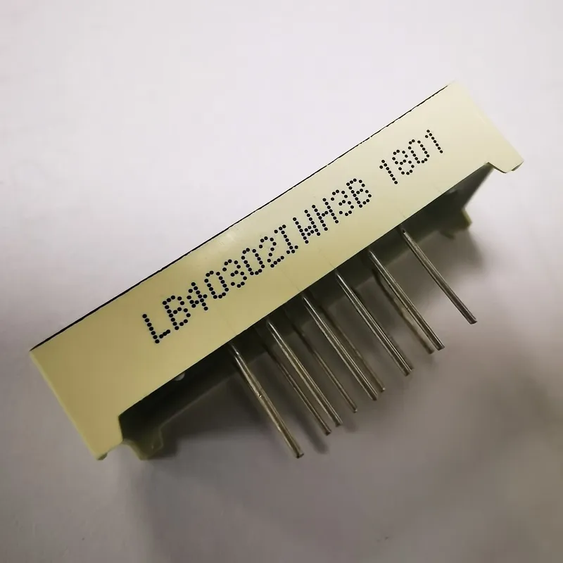 4 ψηφία 7 τμήματα LED οθόνη κοινή κάθοδος Ultra White 7.62mm για δείκτη θερμοκρασίας 1