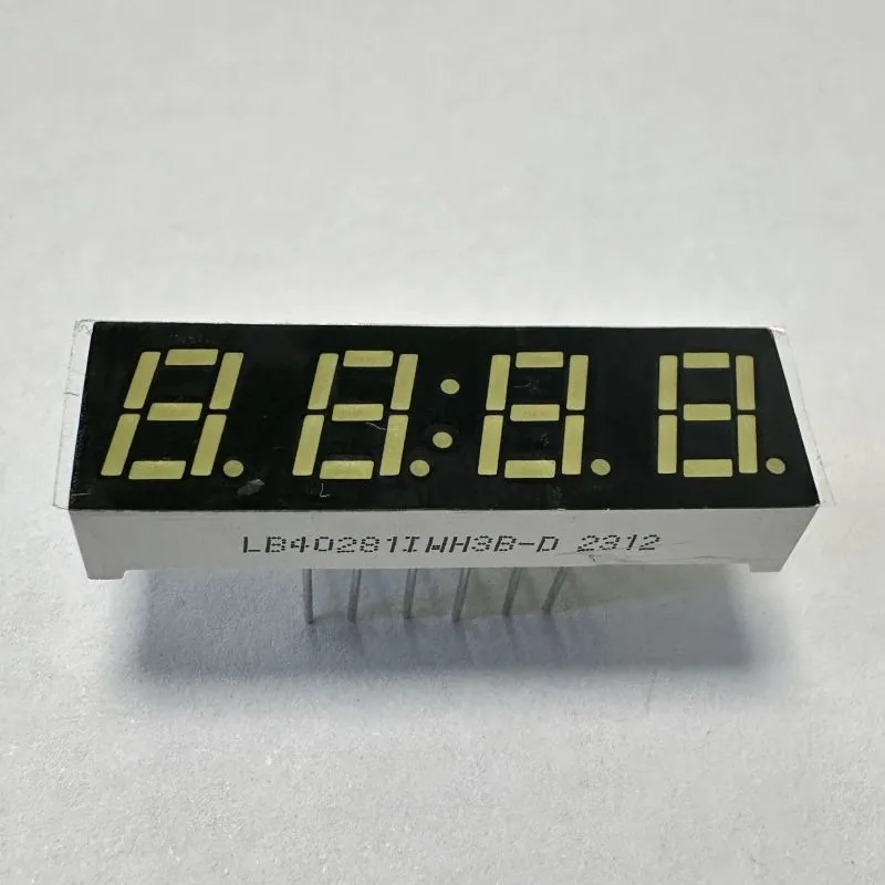 Λευκή οθόνη LED 7mm 4 ψηφίων 7τμήματος κοινό άνοδο για πίνακα πολυμετρητή 1